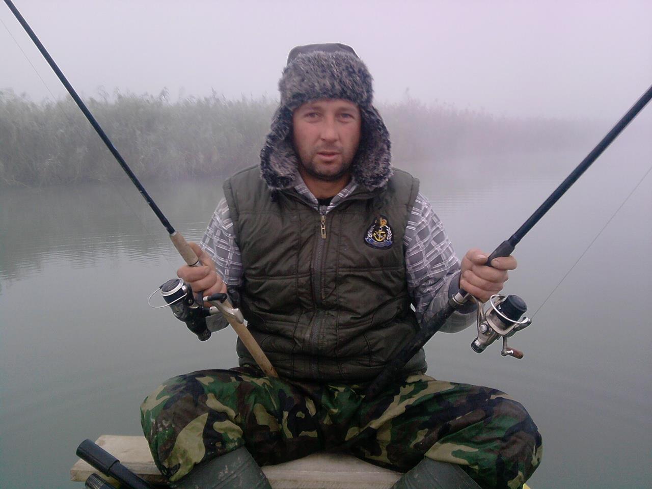 fishing - P301011_08.23.jpg